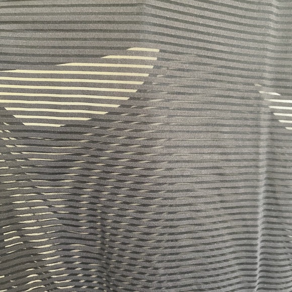 Lululemon black 2 in 1 tank plus bra - 6 - Picture 7 of 9